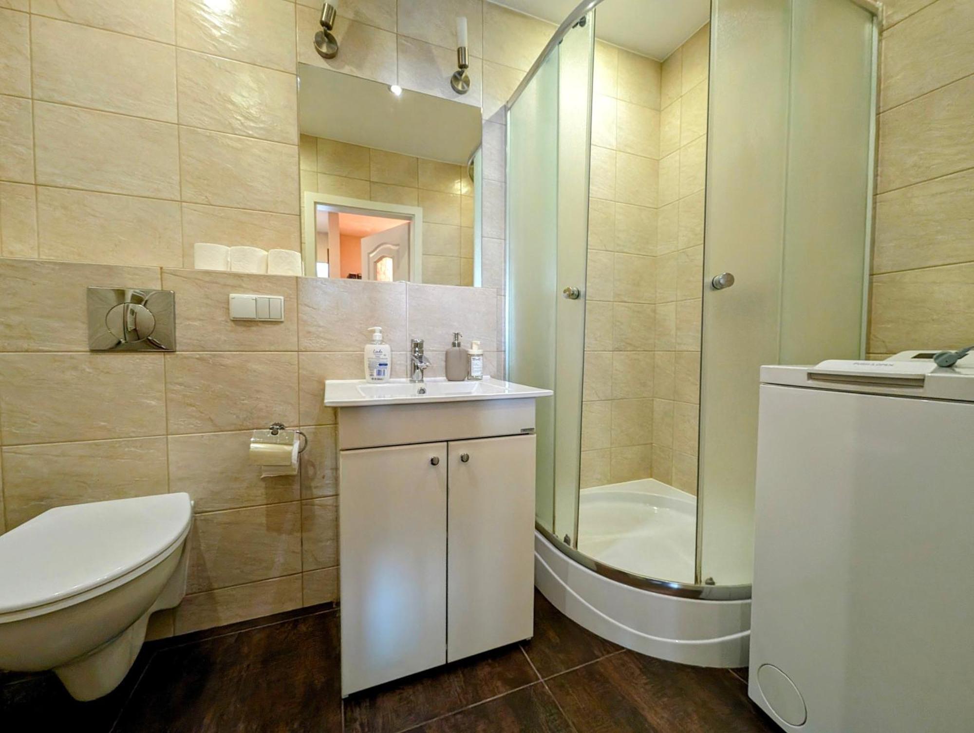 Appartement Kazimierza Wielkiego 87 By Homeprime *